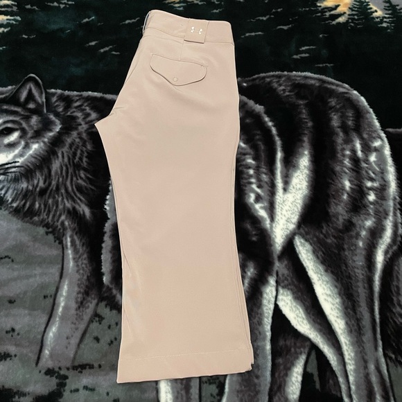 Under Armour Performance Capris - Picture 3 of 7